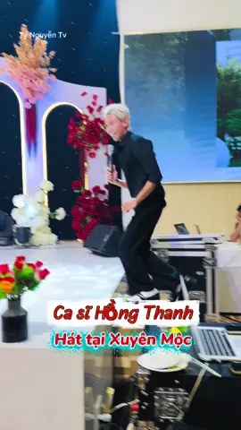 Em khiến anh chết mê nè, và trông giống như búp bê.. ca sĩ Hồng Thanh hát Live tại đám cưới Xuyên Mộc, BRVT. Nhà hàng Gia Mẫn. #EmKhiếnAnhChếtMê #emkhienanhchetmehobgthanhhatlive #HồngThanhLive #ĐámCướiXuyênMộc #NhàHàngGiaMẫn