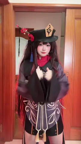トップの動画3万いいね？！ありがとう❤︎ 安定の胡桃です👻 #おすすめに乗りたい #バズりたい #原神コスプレ #胡桃 #ダンス 