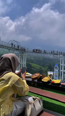 kemuning sky hills📍@kemuningskyhills #skyhillskemuning #karanganyar24jam #karanganyarhitz #karanganyar24jam 