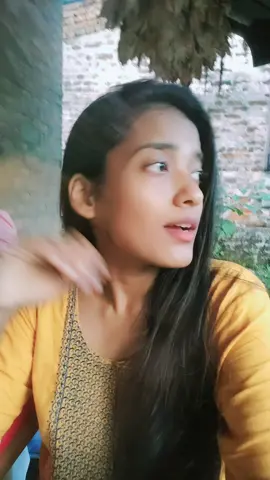 💛 Draft  video But felt thikai thikai so, posted this 🍀 #tiktok_for_fun  #tiktokkkk  #fyyyppp  #yellow_brings_luck🍀  #yellow💛✨ 