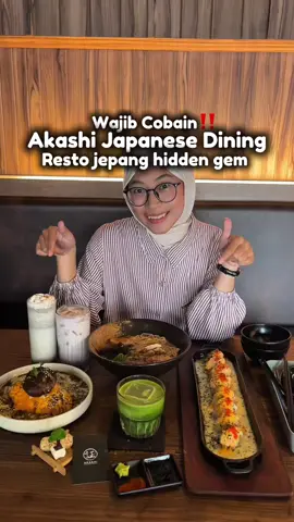 Tempatnya chill banget, vibes Jepang dapet, depannya ada café legend Redbrick. Satu tempat semua ada ygy. Jadi Paket lengkap: nongkrong dapet konten, mobil kinclong, rambut kece, feed IG aman 📸🔥✨ >>Follow For More  #HiddenGemSukabumi #AkashiJapaneseDining #CafeRedbrick #KulinerSukabumi #NgopiAsik #HealingPerut #NongkrongAesthetic