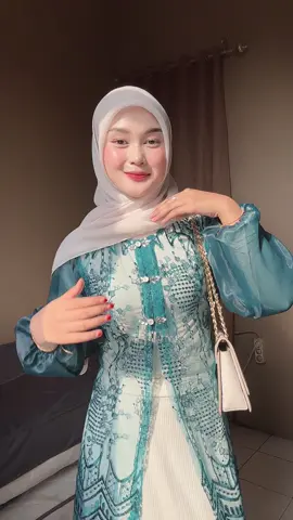 #bajukondangan #ootdhijab #outfitinspiration #outfitideas #fypage 