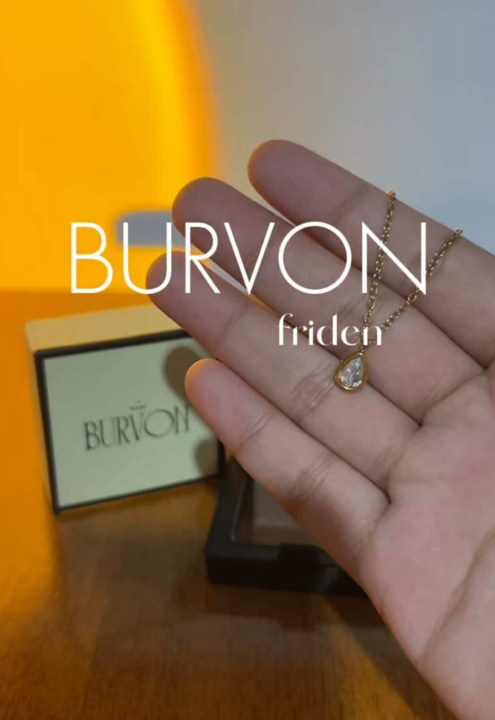 necklace for everyday use! non-tarnish and hypoallergenic✨💕 #burvon #burvonjewelry #necklace #nontarnishjewelry #fyp 