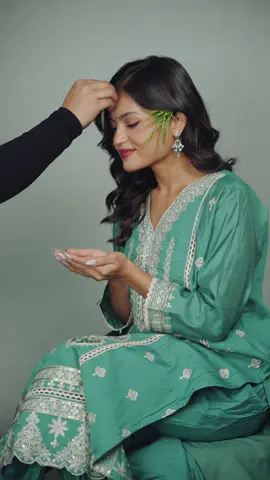 Yo dashain ma tannai dakshina ra ashirwaad kamaunu hola. Using makeup products from @notecosmetique.nepal ✨ #ksuskalology #explorepage #dashai 