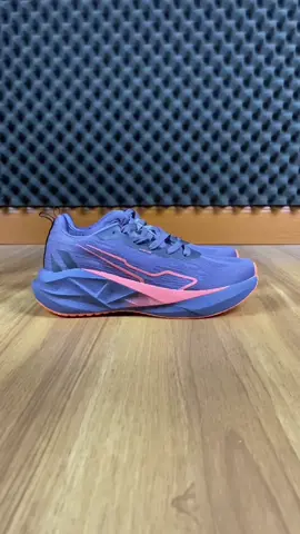 STOP PAKE SEPATU KW.... Karena sekarang di Hap Hap sudah tersedia HRTG STRYDE RIVAL