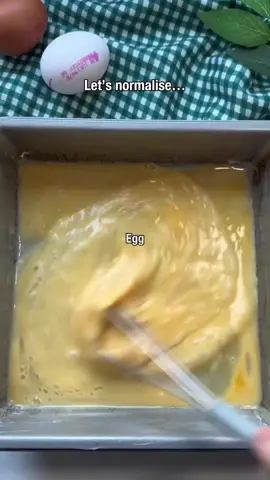 Enjoy this delicious Pea Lunch Slice…💚 But why stop there? Take the stress out of family meals with my handy app, which boasts over 800 effortless, family-friendly recipes! Link in bio ❤️ Recipe: 4 medium eggs 1/2 cup (125ml) of plain full-fat yoghurt  1 cup (120g) of plain flour 1 cup (160g) of fresh or frozen peas 1 cup (125g) of grated cheddar cheese 1. Preheat the oven to 180°C and grease or line a medium-sized baking dish 2. In a large mixing bowl, whisk the eggs, yoghurt and flour until smooth 3. Stir in the peas and most of the cheese 4. Pour the mixture into the prepared dish and top with the remaining cheese 5. Bake for 30-35 minutes or until golden and set through 6. Serve and enjoy once cooled. #b#blws#startingsolidsw#whatifeedmyfamily#b#babyledweaningblwinspiration 