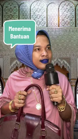 Hukum bagi yang kaya menerima bantuan miskin dari  pemerintah
