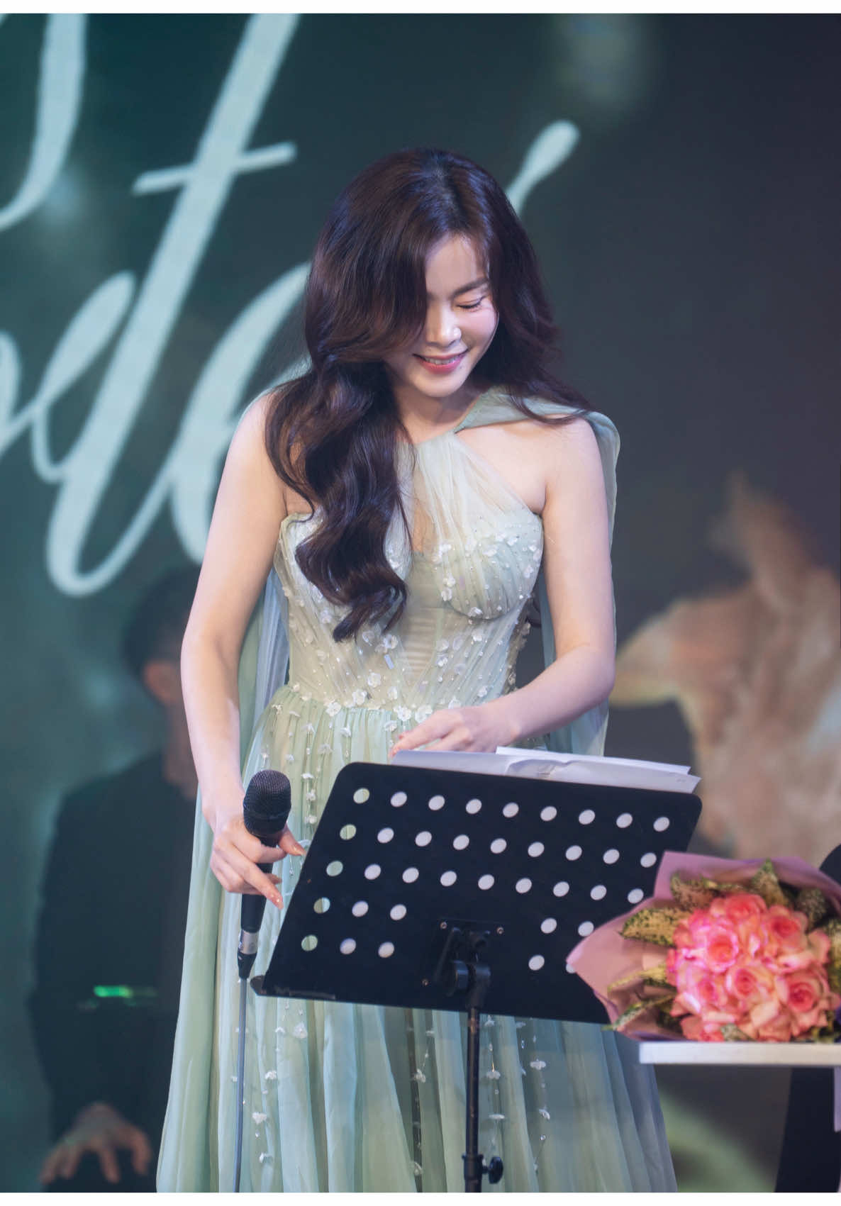 Ngày vui năm ấy ( Trích trong đêm nhạc Lá Mùa Thu 27.09 Hà Nội 🍁)#thuydungnhacphap 
