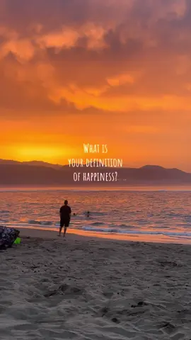 What is your definition of happiness? #happiness #sunset #grancanaria 