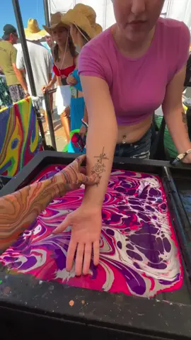Body Marbling Dip #marbiling #paint #artist #tattoo #asmr 