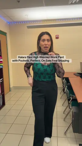 @Halara_official @Halara shop high waisted w pockets work pants are on sale! Free shipping #fashiontiktok #teachersoftiktok #fallfashion #fashion #halaratiktokshop 