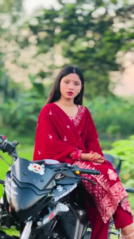 Dress from 💁🏻‍♀️@Asif Fashion 2 churi from 💁🏻‍♀️@sumaiya iyesmin 