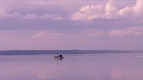 أستغفرالله ربي واتوب اليه