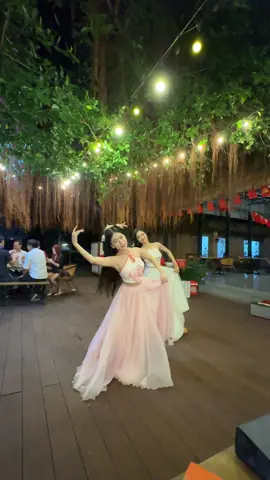 Lễ cận kề, đi tới đâu đây #langtamgiaorestaurant #langtamgiao #xuhuong #2025 #muacotrang 