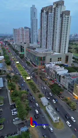 Satu Kata untuk Surabaya - Kawasan Pakuwon Mall Surabaya #surabaya #surabayatiktok #fyppppppppppppppppppppppp #fypシ゚ #pakuwonmall 