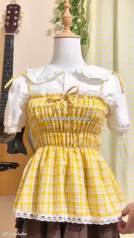 Strappy peplum tops are back omggg ✧ This peplum top is a must-have for your outfits, casual chic streetwear, and everyday layering. Pair it with jeans, cargo pants, or your favorite mini skirt ♡ #peplumtop #peplum #topreco #toprecomendation #toprecommendation 