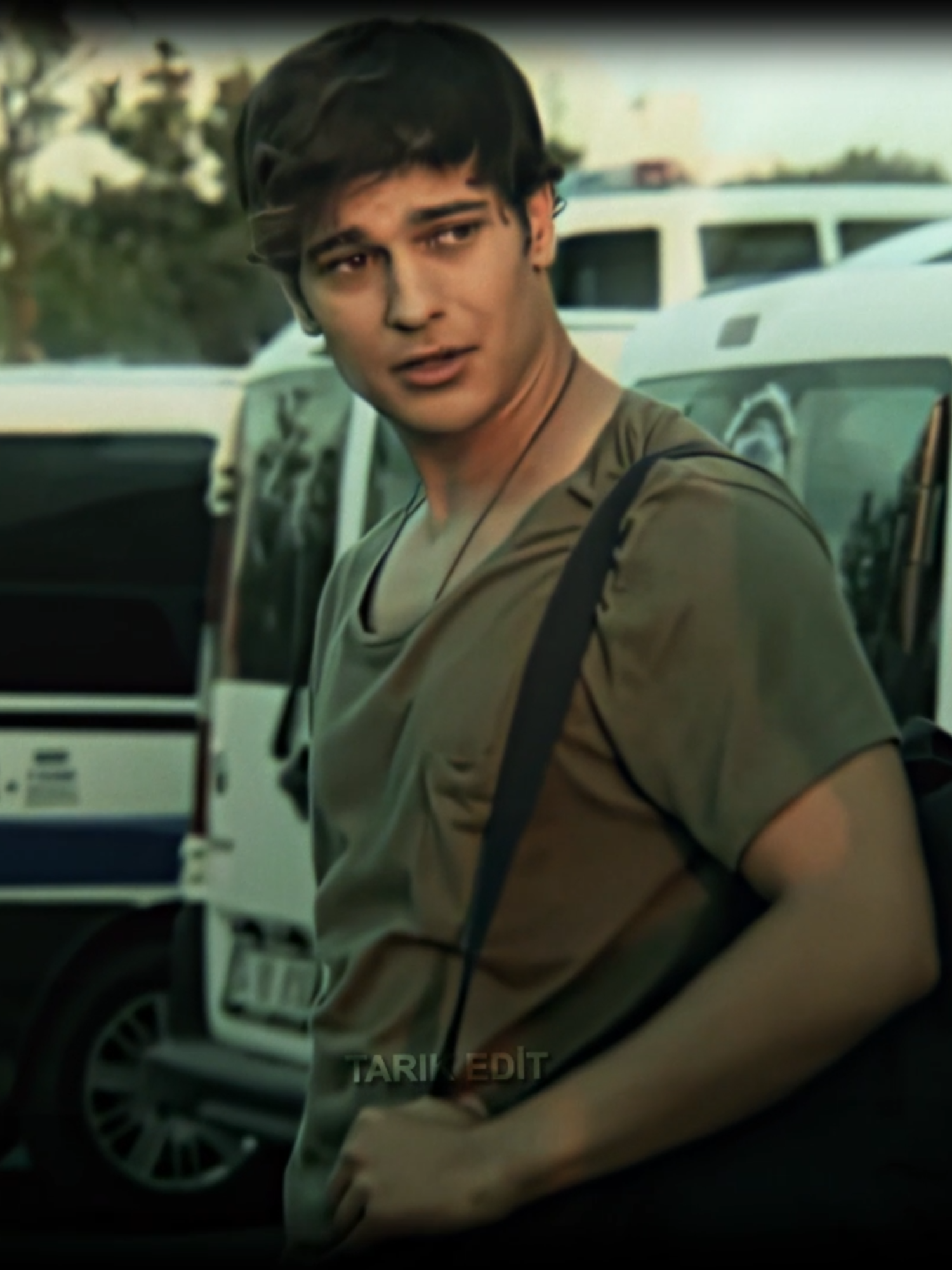 Eşref'ten Yaman'a😥 || #tarikeditss1 #eşrefrüya #medcezir #çağatayulusoy #yamankoper