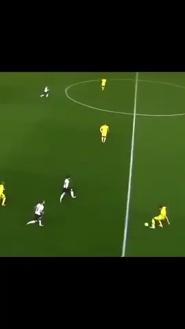 skills compétences football#viraltiktok #viralvideo #pass #fyp #foryou 
