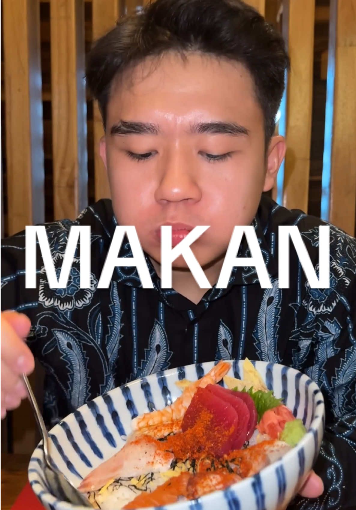 MAKAN DI RESTORAN KAYU JEPANG #freyysachio 