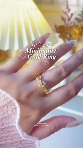 Gold Jewelries on top 💗🎀🌷 Just click the yellow basket #goldrings #fashionaccessories #minimalistring #jewelryfind 