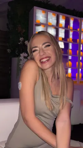 AZ ÉN OLVASATOMBAN AKKOR NINCS BARÁTNŐD :)  #wedding #parody #pov #date #foryouu 