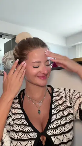 LOVEEEEE a good transition #transition#transitionsounds#makeup#grwm#makeuptransition  