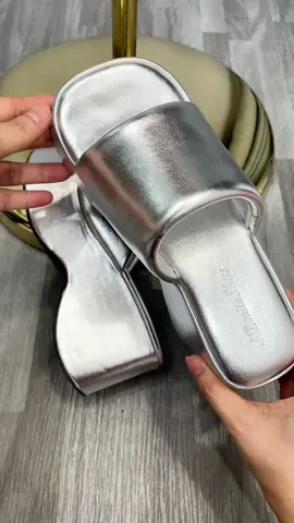 Dép bánh mì cao 10 phân#dép #depbanhmi #depnuthoitrang #xuhuong 