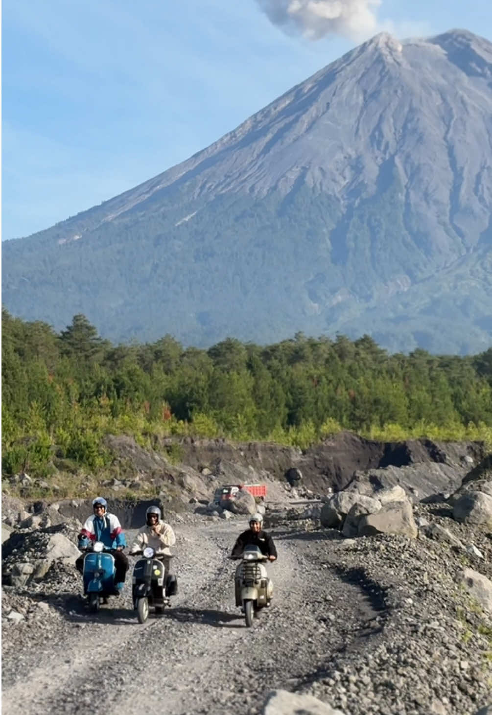 Lumajang, 2025 W/ @Oziq @Maswilwil 