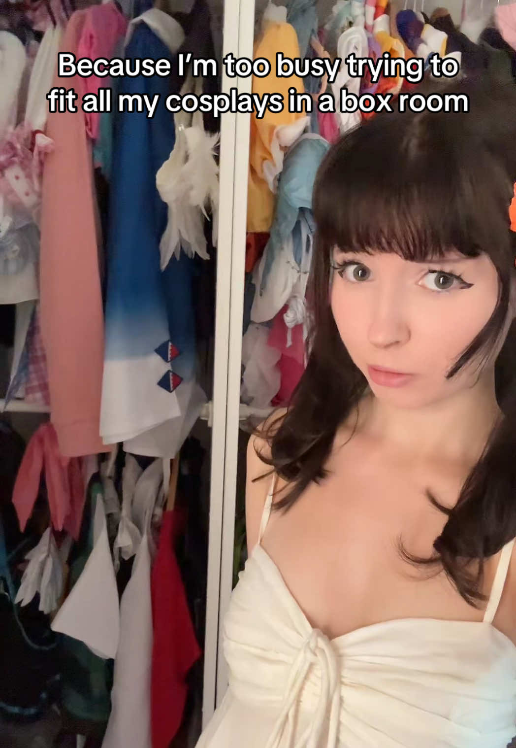Drowning in cosplays 🫤