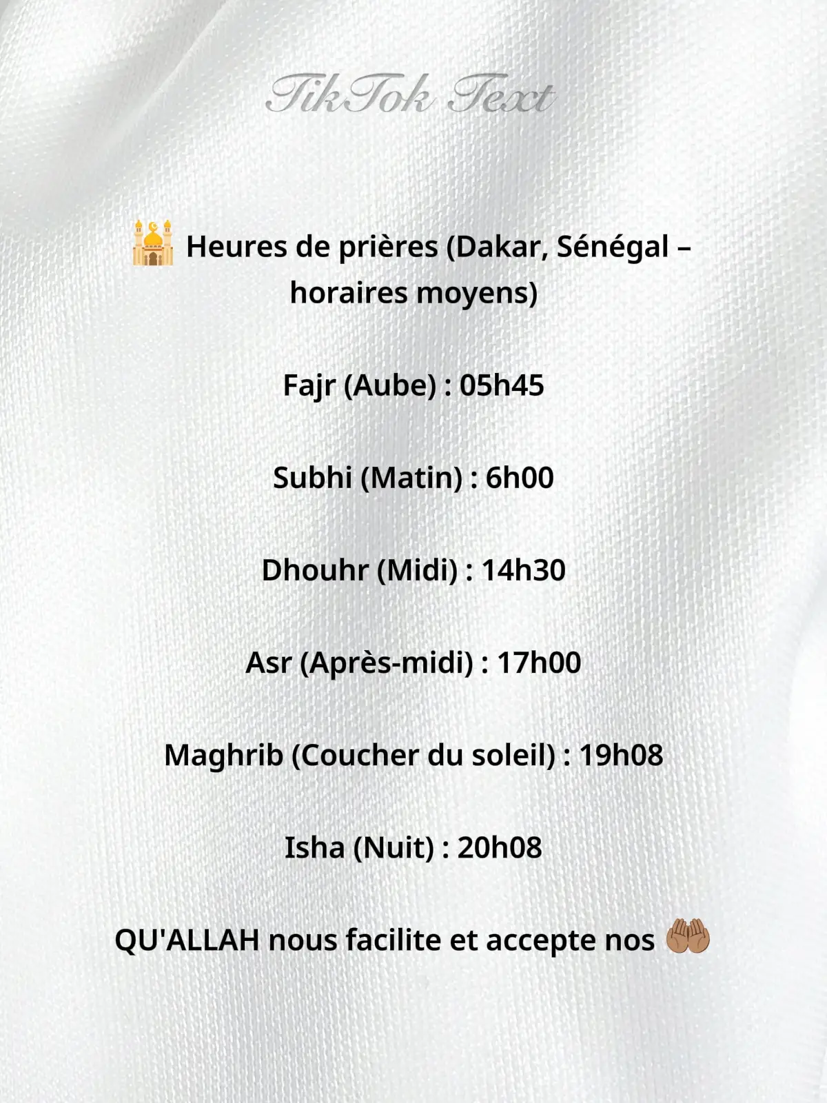 ✨ La prière en Islam n’est pas seulement un rituel ou une habitude quotidienne. Elle est le cœur de la foi, le pilier qui relie directement le serviteur à son Seigneur. C’est un moment de connexion profonde, un souffle spirituel qui nourrit l’âme et apaise le cœur 🤍. Allah a fait de la prière la première des obligations après la shahâda. C’est l’acte qui distingue le croyant et qui structure la vie du musulman, du lever du jour au coucher du soleil. C’est aussi le premier acte sur lequel nous serons jugés. 🌙 L’importance de la prière en Islam La prière est bien plus qu’un simple enchaînement de gestes. Elle est un rappel constant de la présence d’Allah dans nos vies. Un rendez-vous avec Allah 🤲 : chaque prière est une rencontre, un moment intime où le croyant se détache du monde pour s’adresser à Celui qui l’a créé. Un équilibre de vie ⚖️ : elle rythme nos journées, nous rappelant que le temps ne nous appartient pas. Un apaisement intérieur 🕊️ : à travers la prosternation, l’homme se libère de ses fardeaux et trouve la paix. Une purification spirituelle ✨ : elle efface les fautes mineures et renouvelle la foi. 📖 Le rôle du Coran dans la prière Au cœur de chaque prière se trouve le Coran. Sans lui, la prière n’aurait pas de sens. 👉 Al-Fâtiha : récitée dans chaque unité de prière, elle est appelée la Mère du Livre. Elle résume l’essence de la foi, entre louange, demande de guidance et appel à la miséricorde. Elle établit un dialogue vivant entre Allah et Son serviteur. 👉 Les sourates et versets supplémentaires : ils enrichissent la prière et permettent d’approfondir la méditation. Chaque verset récité est une lumière, une guidance et une source de réflexion. 👉 Un lien direct avec Allah : réciter le Coran dans la prière, c’est prêter sa voix aux paroles d’Allah. C’est ressentir la grandeur de ce dialogue, où le Créateur répond à Son serviteur par Sa miséricorde et Sa proximité. La récitation n’est pas une simple formalité. Elle est une nourriture pour l’âme, une clé pour ouvrir le cœur à la sérénité et une arme contre les tentations. 🧎🏽‍♂️ La prière, un acte complet La prière combine le corps, l’esprit et le cœur : Le corps s’incline, se prosterne et témoigne d’humilité. La langue récite le Coran, exprime la louange et l’invocation. Le cœur se remplit de sincérité, de crainte et d’amour pour Allah. C’est cette union qui fait de la prière un acte unique. Chaque posture correspond à une étape du cheminement spirituel : La station debout 🌿, où l’on écoute et médite le Coran. L’inclinaison 🤲, qui exprime la soumission. La prosternation 🕊️, le moment où le croyant est le plus proche de son Seigneur. 🌟 La prière, protection et lumière La prière est une protection contre le mal. Elle éloigne le croyant de l’injustice, de l’arrogance et des mauvaises habitudes. Elle est une lumière dans ce monde et dans l’au-delà. Chaque prière accomplie avec sincérité dépose une trace de lumière dans le cœur et efface l’obscurité des péchés. Elle est aussi une discipline : elle apprend la régularité, la patience et l’humilité. #islamic #priereislam #time #coran 