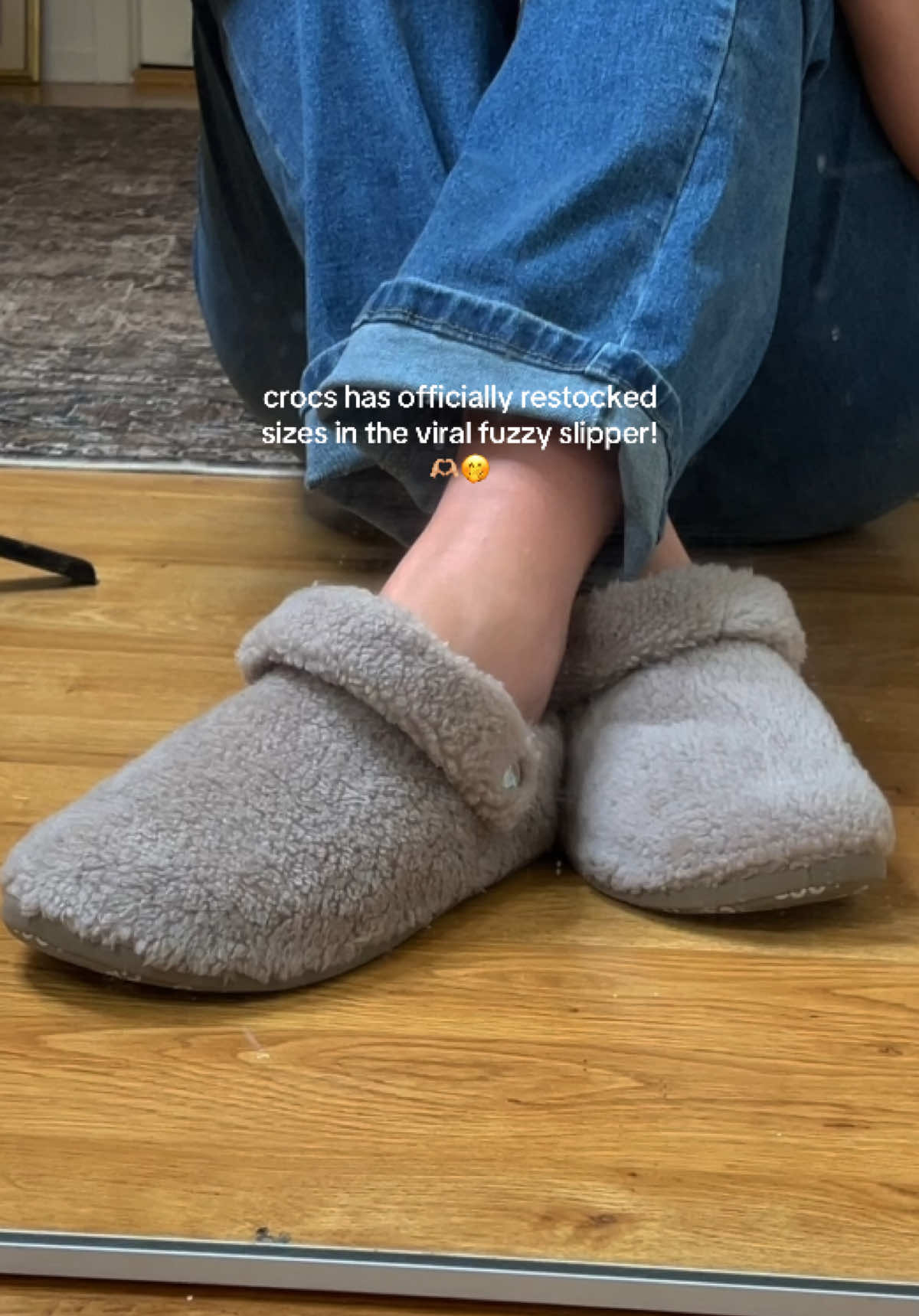it’s happening!! @Crocs has restocked sizes in the viral fuzzy slippers 🫶🏼 #fashion #outfit #fashiontiktok #outfitinspo #outfitideas 