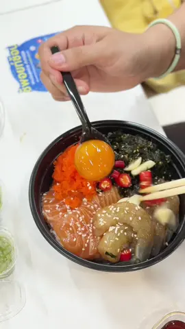 แค่เห็นก็น้ำลายสอแล้ว บอกเลยคืนนี้ไม่ผอมแน่ 🤭 #แซลมอนดองซีอิ๊ว #กุ้งดองซีอิ้วเกาหลี #แซลมอนดองปราณบุรี #โลตัสปราณบุรี #เทรนด์วันนี้tiktok 