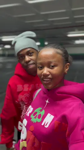 She blushed🙈🥰     👕:@3021 #luluthop #fyp #viral #foryou #foryoupage 