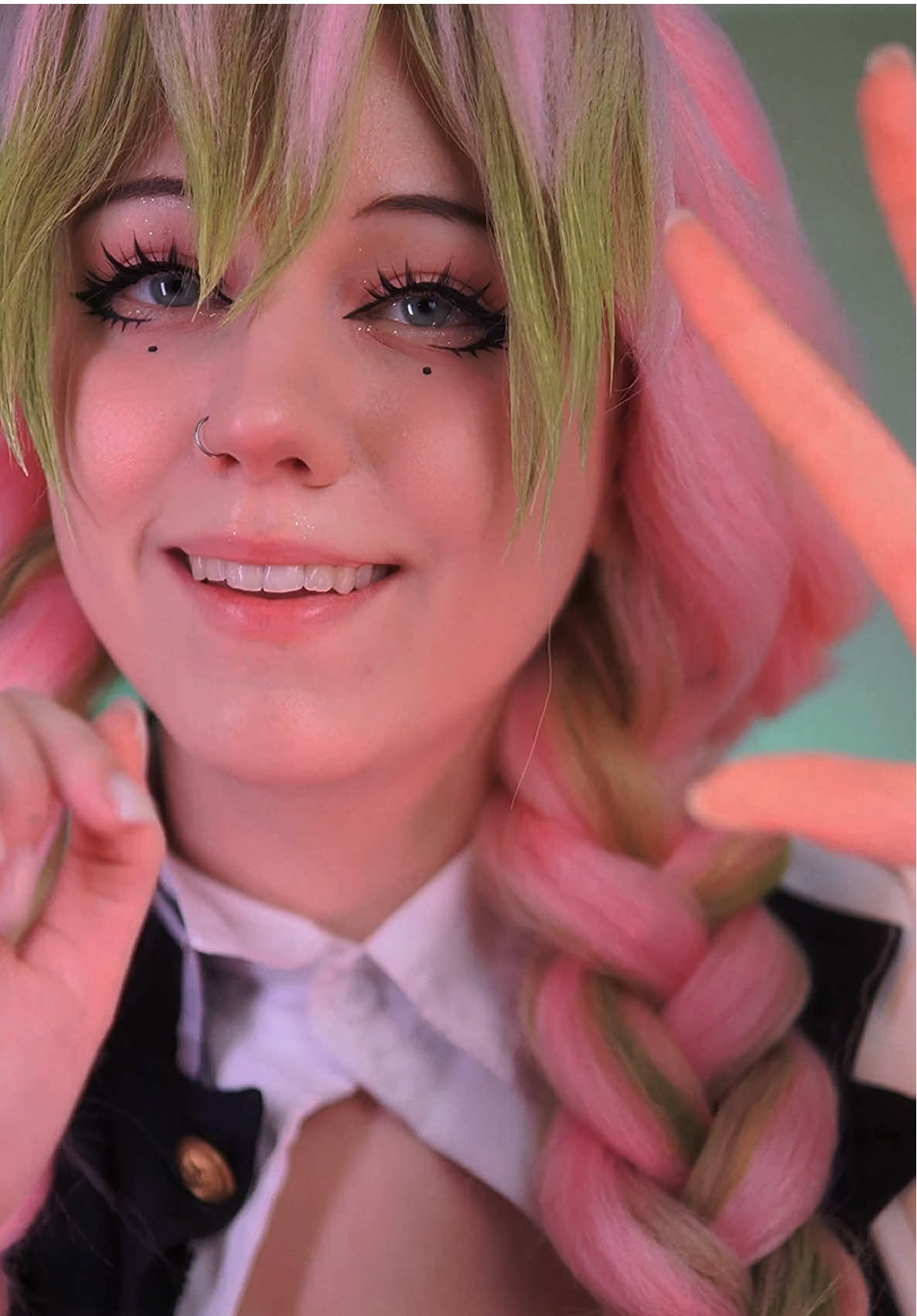 💕 #mitsuri #demonslayercosplay 