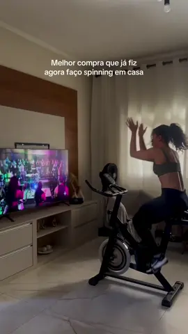 🚴‍♀️✨ Transforme seu corpo sem sair de casa! Com a bicicleta ergométrica você fortalece pernas, glúteos, abdômen e até braços dependendo do modelo e da intensidade do treino. 💪 Principais exercícios que você pode fazer: Pedalada contínua para resistência cardiovascular ❤️ Treinos intervalados para queimar gordura 🔥 Simulações de subida para fortalecer glúteos e coxas 🍑 Os benefícios? Queima de calorias rápida e eficiente Tonificação muscular de baixo impacto Mais energia e disposição para o dia a dia Não espere mais para cuidar de você! O link está disponível para começar agora mesmo. 🌟 #ExercícioEmCasa #BicicletaErgométrica #FitnessMotivation #Saúde #CorpoEmForma 