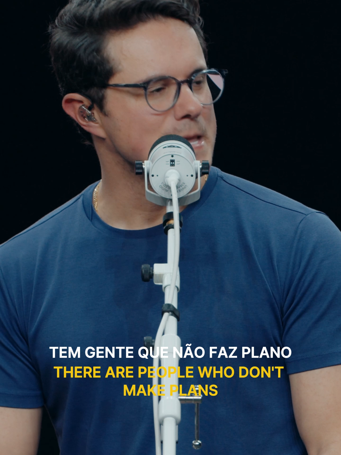 Jesus guiará os seus caminhos!! AMÉMM!??? Manda para quem precisa entender isso!! #foryou #deiveleonardo #caminhos #persistencia