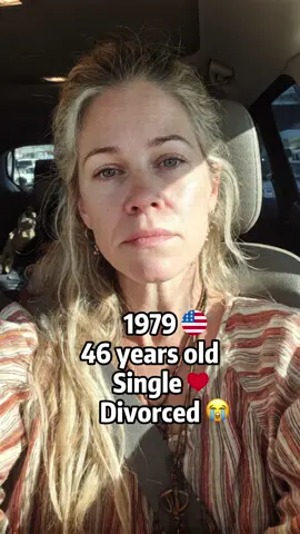 Single American woman lives in USA #singlelife #singlegirl 