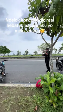 Aku kapan yoo😞                             #CbBiru #cbsad