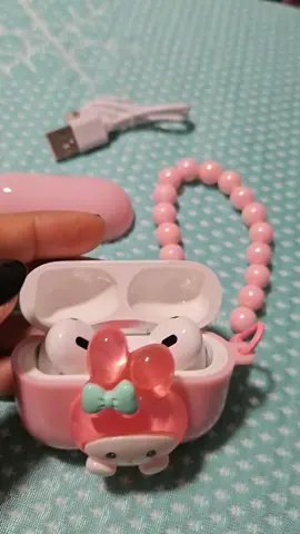 earphones cartoon #singapore #createtowin 