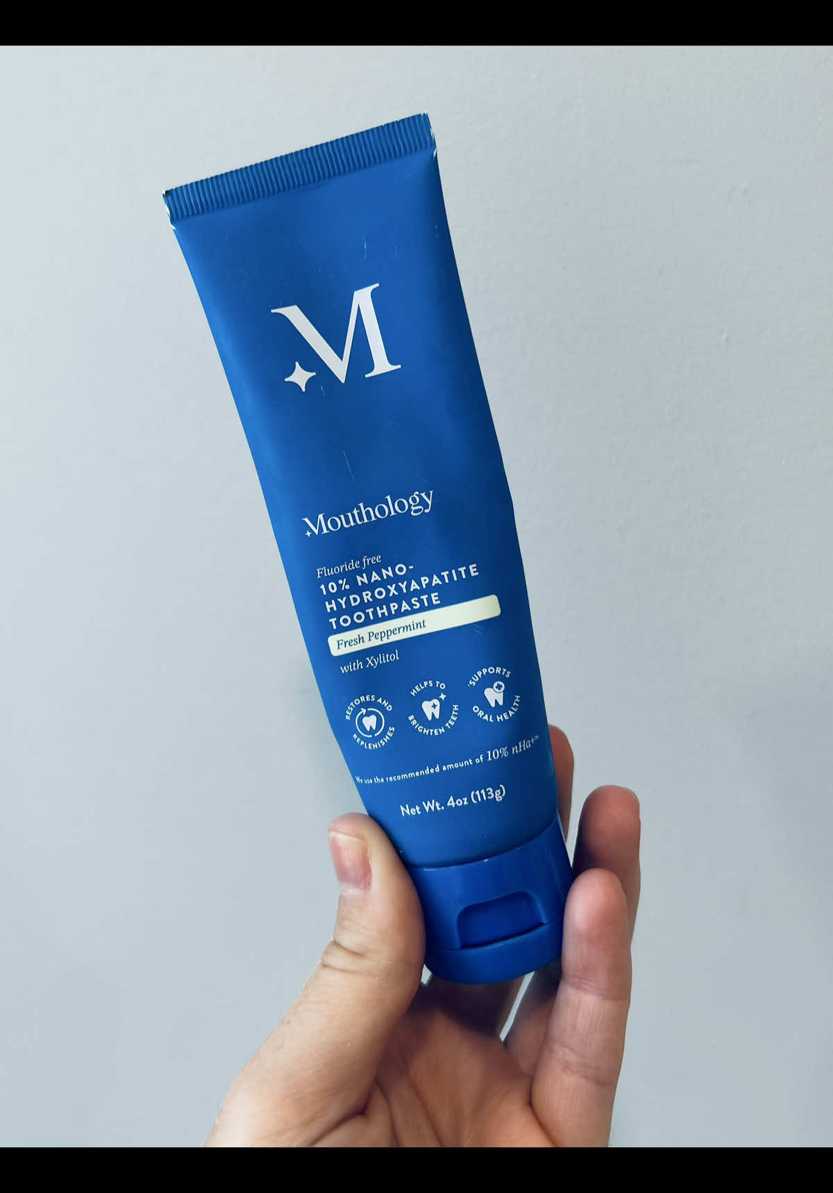 I’d probably feel bad for drinking Diet Coke, red wine and green tea on most occasions if my teeth weren’t white, but I don’t have that issue. Oral health is super important to me, and this @Mouthology doesn’t disappoint. 10% nano-hydroxyapatite helps restore enamel & brighten my teeth. #whiteteeth #teethwhitening #toothpaste #oralhealth #healthygums 