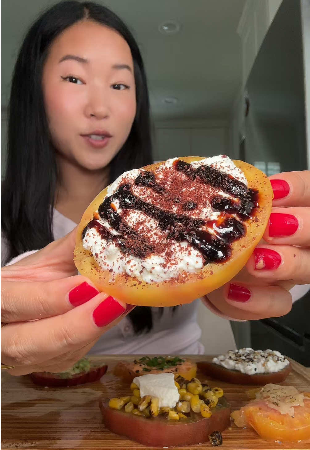 a new week means a new board of vegatbl flavors 🍅🤤 @Mike’s Hot Honey @good culture @hollister #vegatbl #healthymeals #asmrmukbang #heirloomtomatoes #healthymukbang 