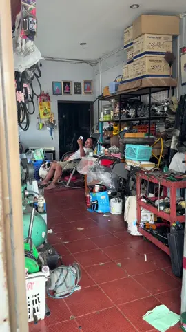 ลูกหมาที่รอเรากลับทุกวันนนน🐶  #หมาตัวโปรด 