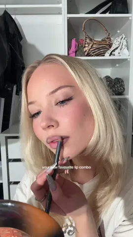 @maccosmetics lip liner “stone”  @Gisou “vanilla glaze”  #lipcombo 