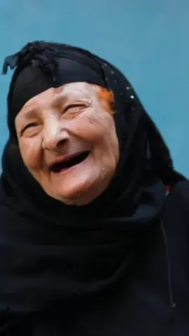 الواد ابن مراته والموكوسة تحلف بحياته😂
