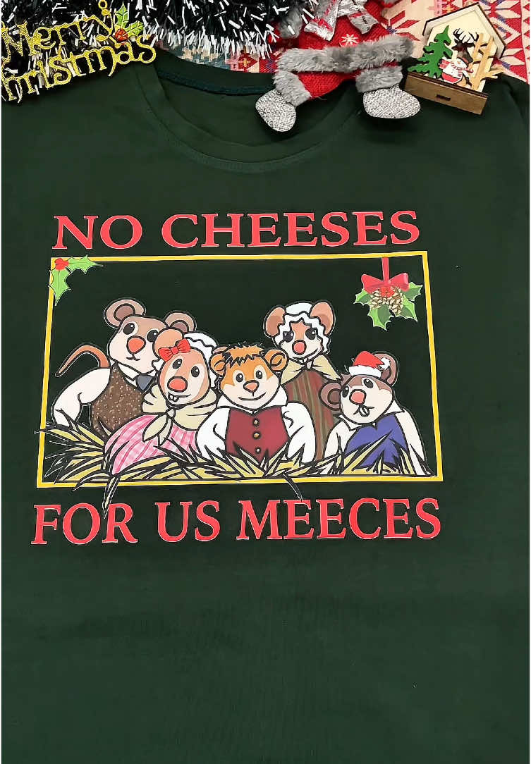 Poor meeces 😆 #muppetchristmascarol #muppetchristmas #christmascarol #muppetshow #nocheeseforusmeeces #scrooge #lightthelampnottherat 