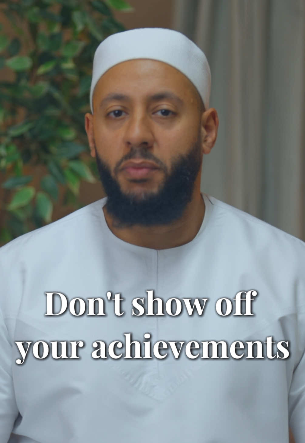 Gratitude is not in showing off what you have. It is in how you use it to serve others. When Allah blesses you with wealth, family, travel, or ease, the instinct may be to post it and share it publicly. But not everyone who sees it will wish you well. The Qur’an says to speak of the blessings of your Lord, but this is not a call to boast. It is a call to live with purpose. True gratitude is not in pictures or captions. It is in action. If you have been given, then give. If you have been lifted, then lift others. Let your blessings show not through what you display, but through the good you do. This is how blessings are protected. This is how they grow. So the next time you are blessed, ask yourself. Will I show this to the world, or will I let it show through my actions? Gratitude is not loud. It is quiet, generous, and full of light. #IslamicReminder #Tazkiyah #DeenOverDunya #SincerityInIslam