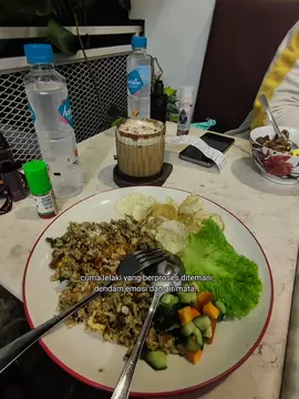 kalo cape, ingat lagi tujuannya,  kalo ingin menyerah, ingat lagi alasan kenapa kamu memulainya #untuksemua #fypシ #story #trending #purwokerto 