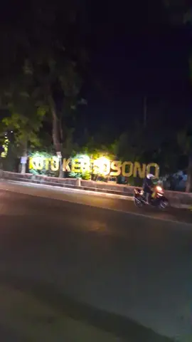 Kuto Kertosono saiki tambah rame cuahh ..🫰#kulinerkertosono #kertosononganjuk  #tumpangpecelkertosono  #pasarkertosono 