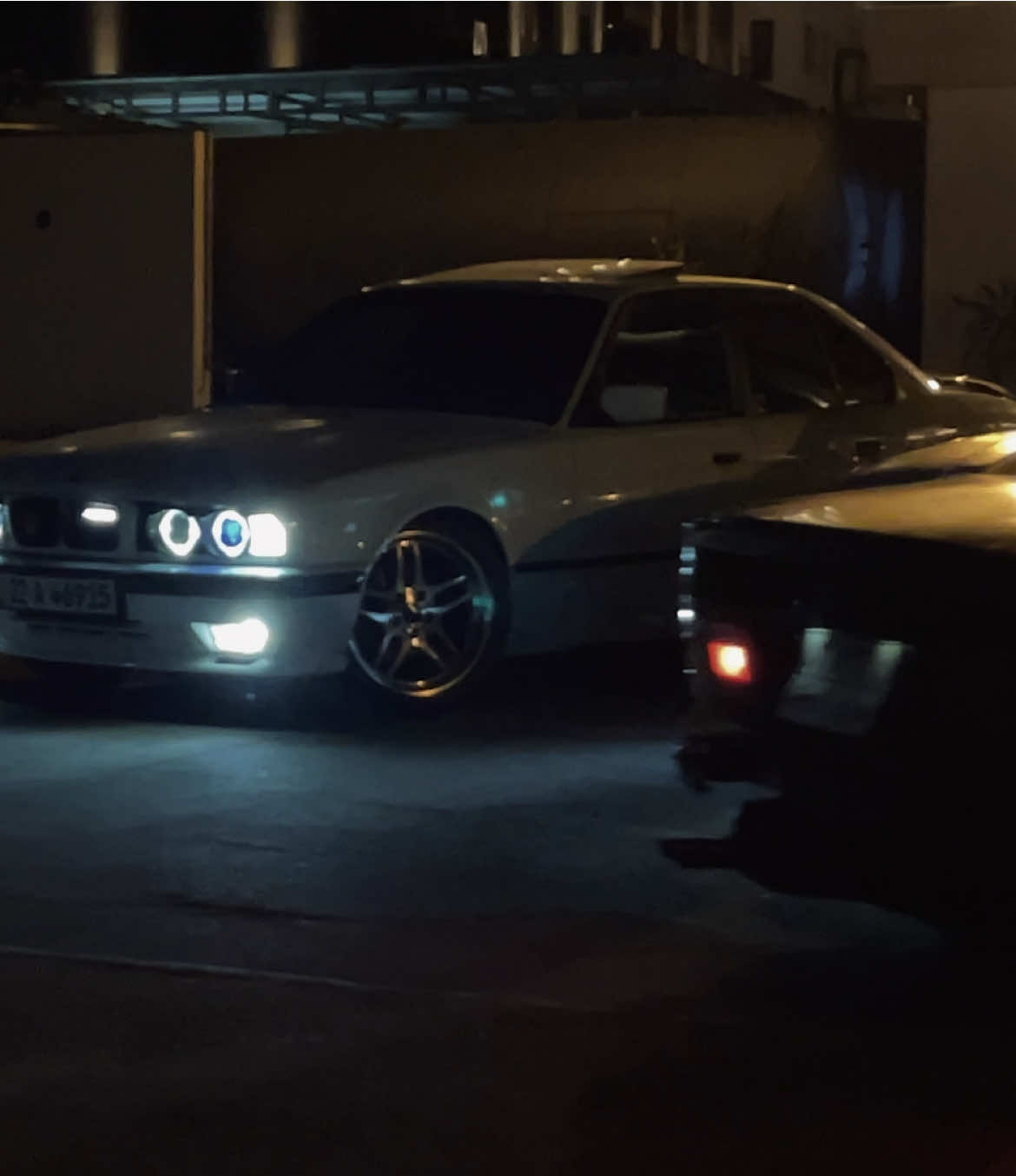 فەخامەت 😍 #creatorsearchinsights #bmw #bmwmotorsport #fyp #شعب_الصيني_ماله_حل😂😂  @O M E D 5 2 5 @YASO_BMW🤍🔥 