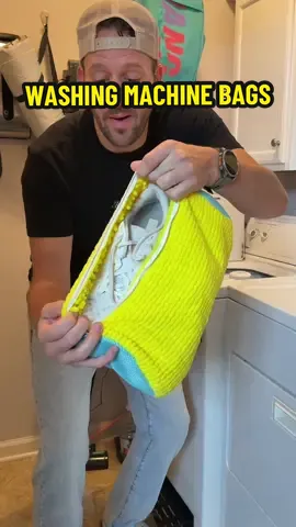 Keep your kicks fresh, toss them in the wash without ruining them! 👟✨ This padded shoe bag keeps sneakers protected, quiet, and clean every time you wash.  #tiktokshoprestock #tiktokshopcreatorpicks #tiktokshopblackfriday #tiktokshopcybermonday #tiktokshopfalldealsforyou